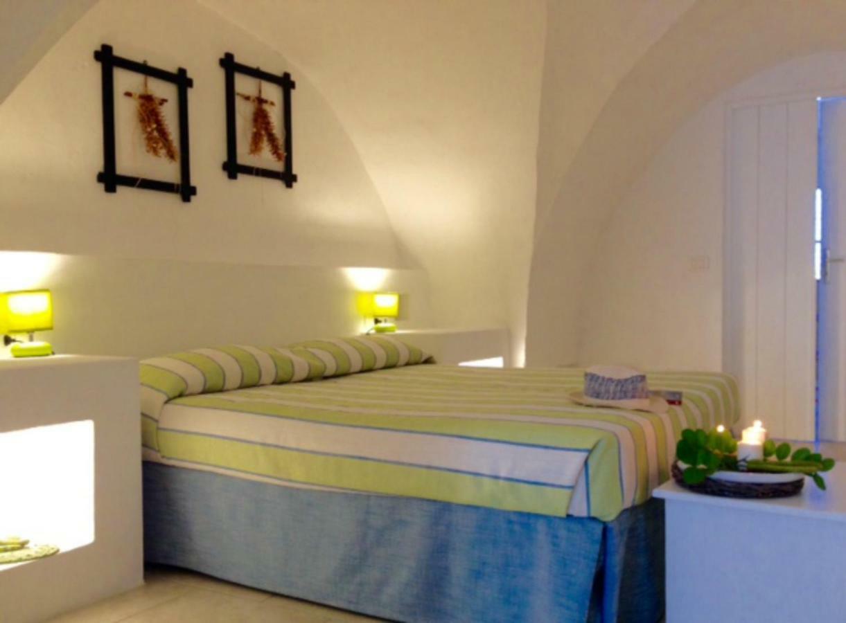 Bed and Breakfast Oltre Gli Ulivi Остуни Экстерьер фото